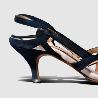 ヒール金具の露出イメージ